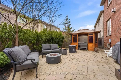 262 Nautical Boulevard Oakville ON L6L 0B9