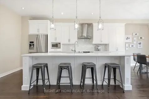262 Nautical Boulevard Oakville ON L6L 0B9