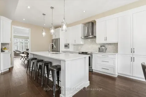 262 Nautical Boulevard Oakville ON L6L 0B9