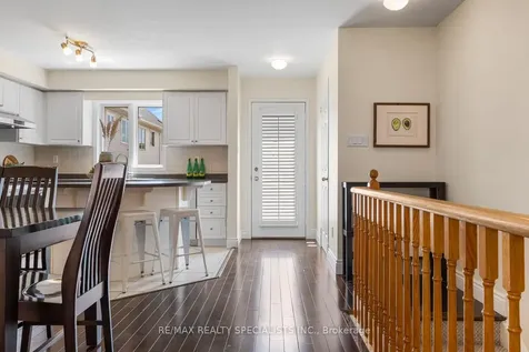 201 Tenth Street Toronto ON M8V 4C7