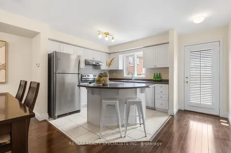 201 Tenth Street Toronto ON M8V 4C7