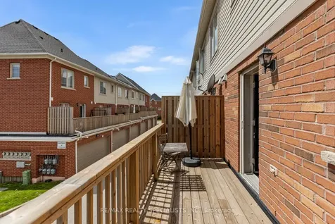 201 Tenth Street Toronto ON M8V 4C7