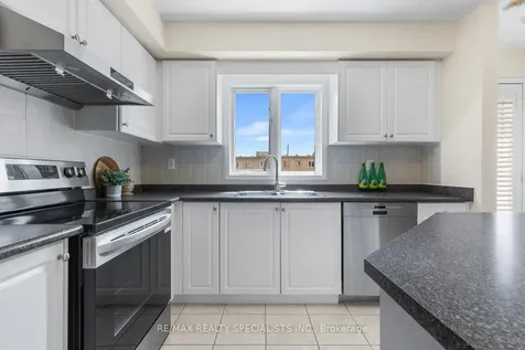 201 Tenth Street Toronto ON M8V 4C7