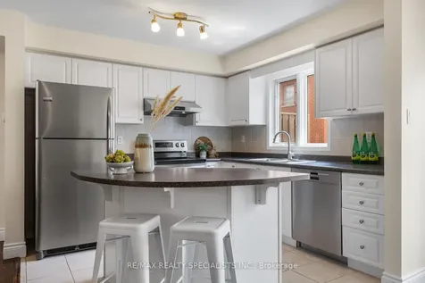 201 Tenth Street Toronto ON M8V 4C7