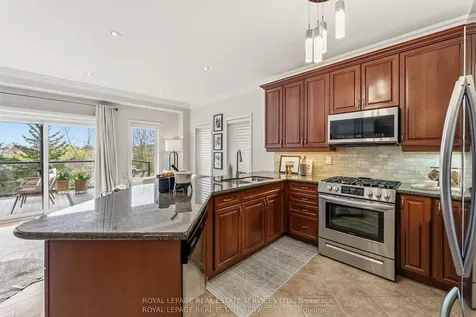 2460 Springforest Drive Oakville ON L6M 0A1