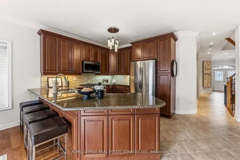 2460 Springforest Drive Oakville ON L6M 0A1