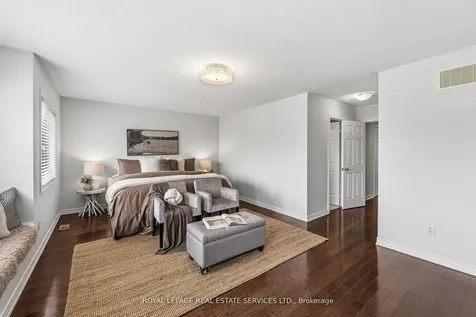 2460 Springforest Drive Oakville ON L6M 0A1