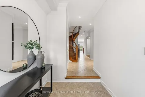 2460 Springforest Drive Oakville ON L6M 0A1