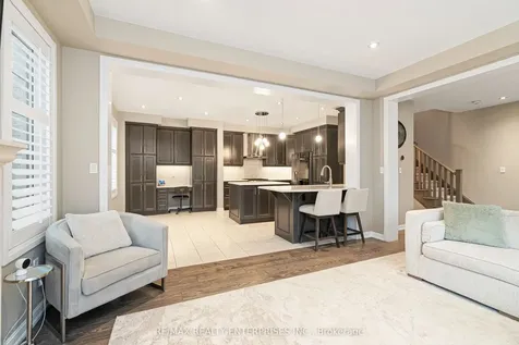 355 Wisteria Way Oakville ON L6M 1L6