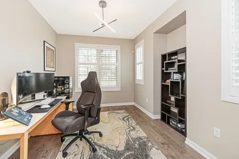 355 Wisteria Way Oakville ON L6M 1L6