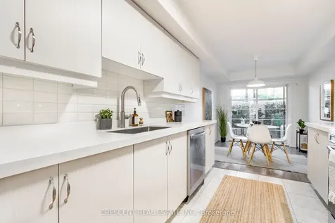 80 Parrotta Drive Toronto ON M9M 0E6