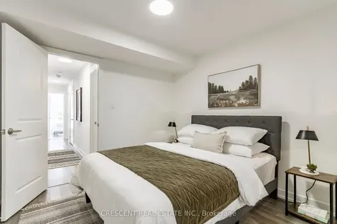 80 Parrotta Drive Toronto ON M9M 0E6