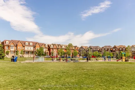 80 Parrotta Drive Toronto ON M9M 0E6