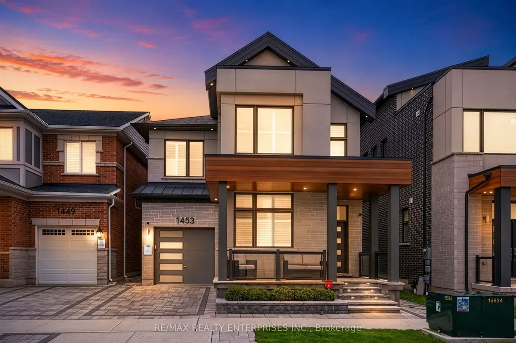 1453 Varelas Passage Oakville ON L6H 3S3