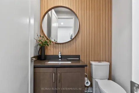 1453 Varelas Passage Oakville ON L6H 3S3