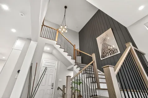 1453 Varelas Passage Oakville ON L6H 3S3