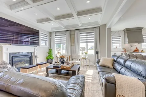 2336 Edward Leaver Trail Oakville ON L6M 4G3