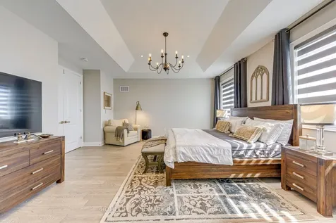 2336 Edward Leaver Trail Oakville ON L6M 4G3