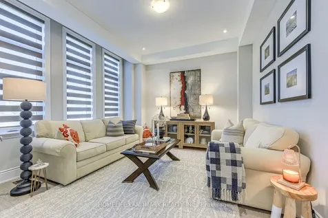 2336 Edward Leaver Trail Oakville ON L6M 4G3