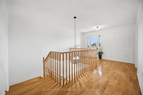 3863 Passway Road Mississauga ON L5N 8N9