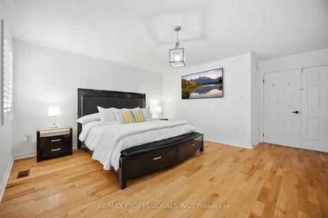 3863 Passway Road Mississauga ON L5N 8N9