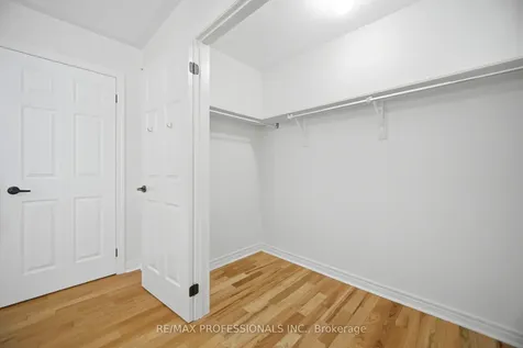 3863 Passway Road Mississauga ON L5N 8N9