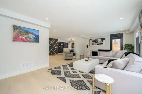1279 Winterbourne Drive Oakville ON L6J 7E4