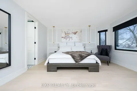 1279 Winterbourne Drive Oakville ON L6J 7E4