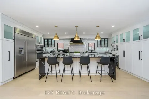 1279 Winterbourne Drive Oakville ON L6J 7E4