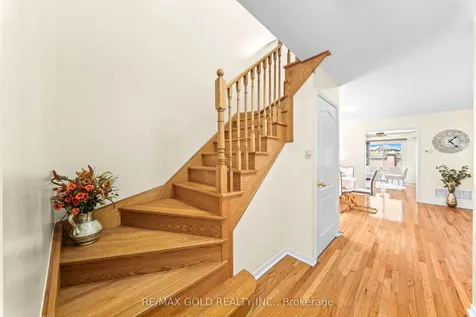 100 Tomabrook Crescent Brampton ON L6R 0V5