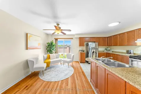 100 Tomabrook Crescent Brampton ON L6R 0V5