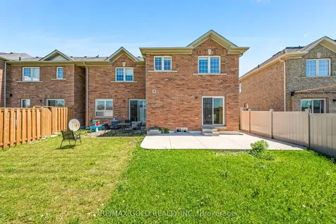 100 Tomabrook Crescent Brampton ON L6R 0V5