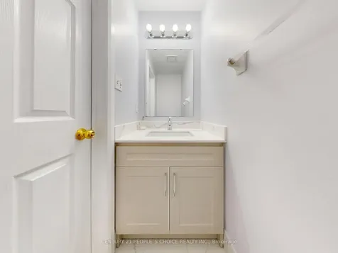 1480 Britannia Road W Mississauga ON L5V 2K4