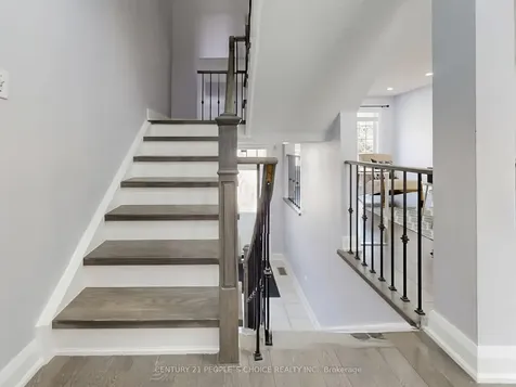 1480 Britannia Road W Mississauga ON L5V 2K4