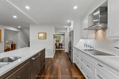 2707 Jerring Mews Mississauga ON L5L 2M7