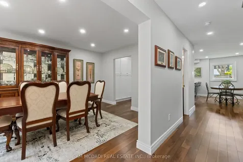 2707 Jerring Mews Mississauga ON L5L 2M7