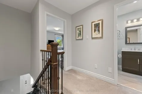 2707 Jerring Mews Mississauga ON L5L 2M7
