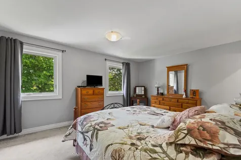 2707 Jerring Mews Mississauga ON L5L 2M7