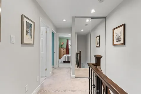 2707 Jerring Mews Mississauga ON L5L 2M7