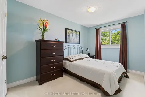 2707 Jerring Mews Mississauga ON L5L 2M7