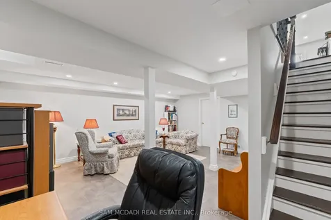 2707 Jerring Mews Mississauga ON L5L 2M7