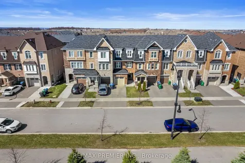 57 Baycliffe Crescent Brampton ON L7A 3Z3