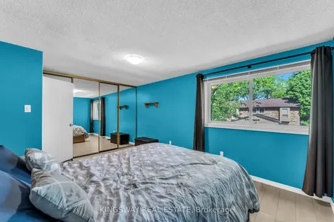 680 Regency Court Burlington ON L7N 3L9