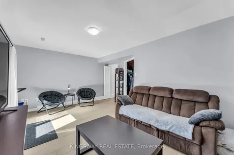 680 Regency Court Burlington ON L7N 3L9