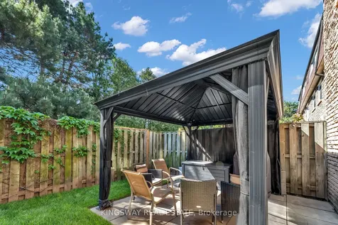 680 Regency Court Burlington ON L7N 3L9