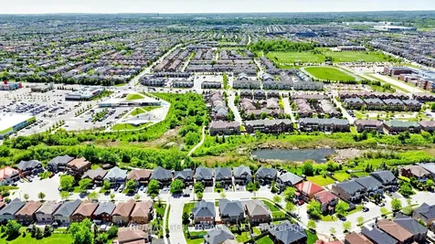 9 Edgewater Court Brampton ON L6R 0W8