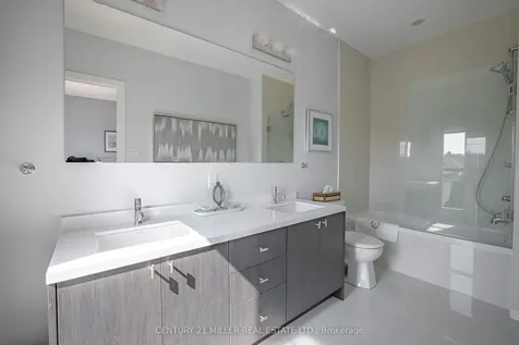 469 Nautical Boulevard Oakville ON L6L 0E8