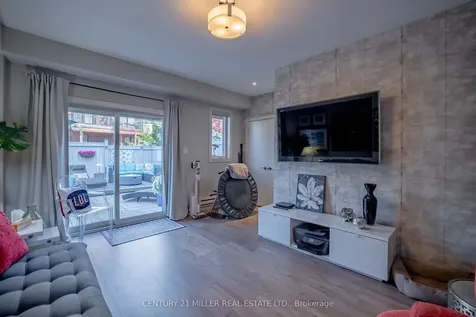 469 Nautical Boulevard Oakville ON L6L 0E8