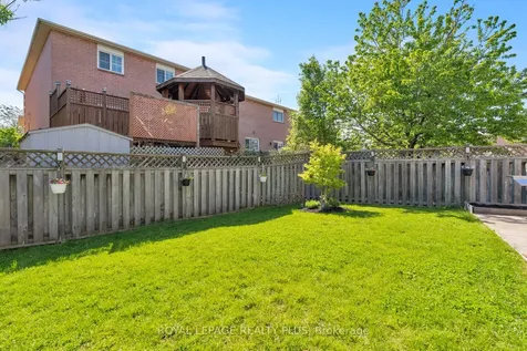 5229 Palomar Crescent Mississauga ON L5R 2W8