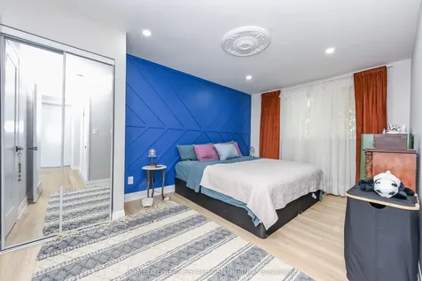 5 Bay Crest Drive Brampton ON L6Z 1H5